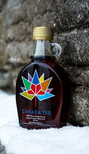Photo of bottle of maple syrup. Picture